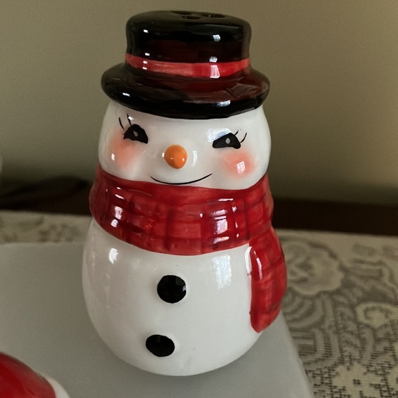 NIB WONDERLAND Retro Snowman Salt & Pepper - ADORABLE! - Picture 2 of 8
